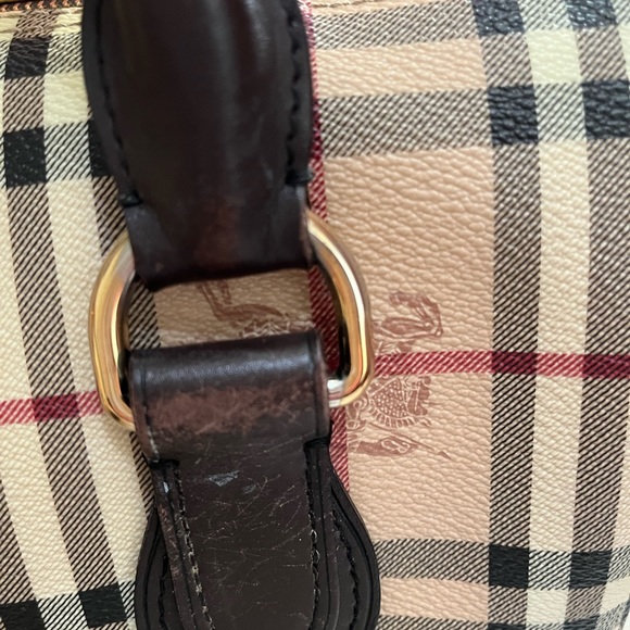 Burberry Boston - Picture 2 of 11